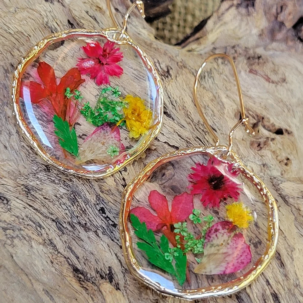 Gold Foil Edged Pressed Botanical Disc Dangle Earrings, red and pink - Picture 1 of 5